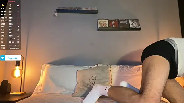 noxnude online show from March 15, 10:28 pm