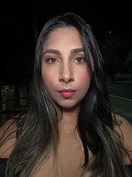Snapshot of Catalina_ramos chatting on June 4, 5:45 am Catalina ramos online show from June 4, 5:45 am