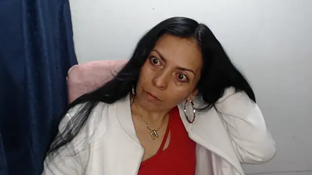 Paolahotty online show from February 18, 12:08 am