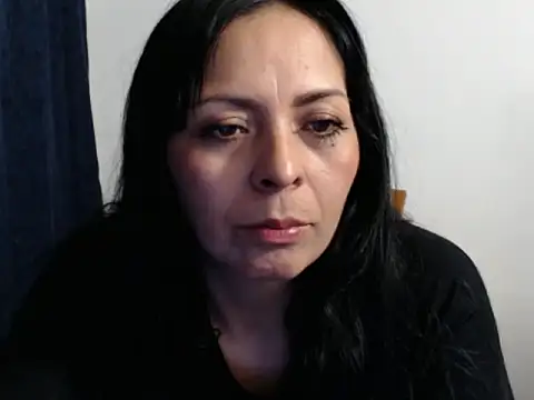 Paolahotty online show from November 30, 3:29 am