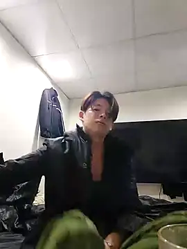 twtung tung online show from November 26, 7:47 pm