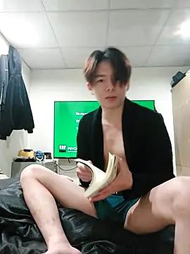 twtung tung online show from December 3, 1:54 pm