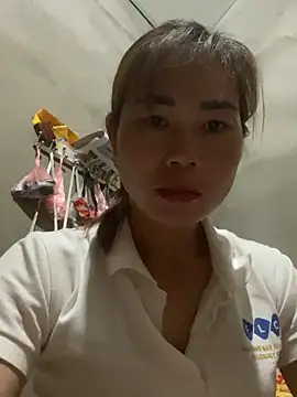 meganmeo online show from May 8, 12:36 am