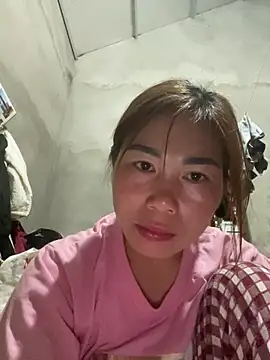 meganmeo online show from March 8, 2:09 pm