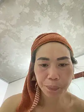 meganmeo online show from February 20, 1:24 pm