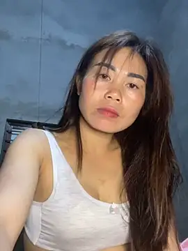 meganmeo online show from March 7, 5:29 pm