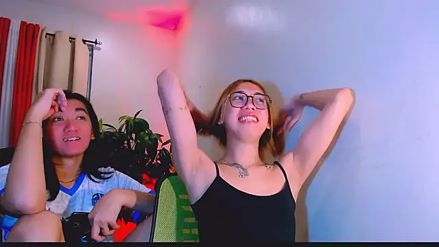 Snapshot of multicummer_staycey chatting on January 18, 1:58 pm multicummer staycey online show from January 18, 1:58 pm