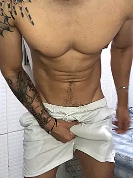 dot 21cm  online show from January 8, 9:32 pm