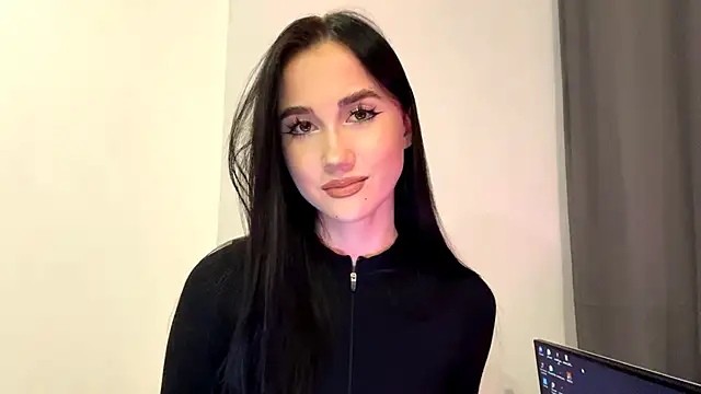 Beautyofnlka online show from November 25, 1:11 pm