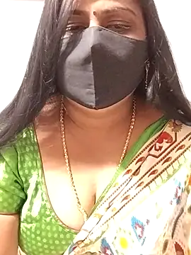 Snapshot of Finleyrose chatting on December 4, 10:14 am Finleyrose online show from December 4, 10:14 am