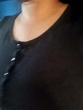 priyakutty1431 online show from December 3, 7:52 am