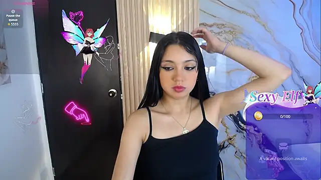  ArianaToro online show from December 16, 1:48 pm