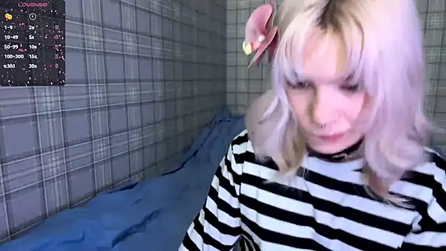 LolaDollyMur online show from January 17, 9:07 pm