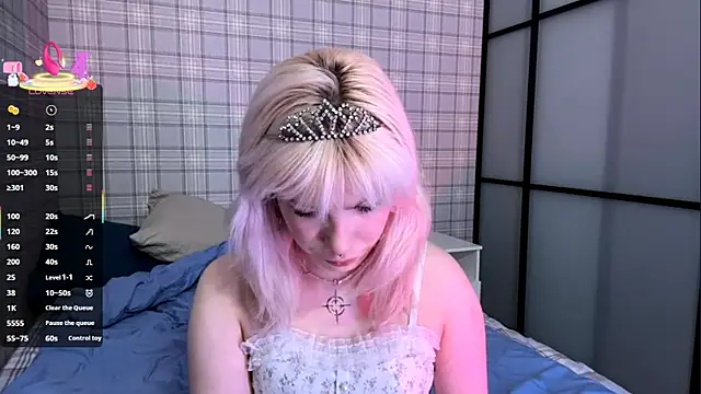 LolaDollyMur online show from January 15, 7:06 pm