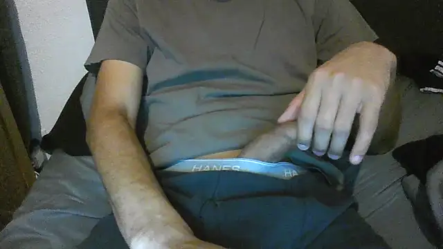 latinman7944 online show from July 15, 7:15 am