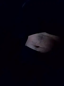Snapshot of liseliazgin chatting on January 13, 9:41 pm liseliazgin online show from January 13, 9:41 pm