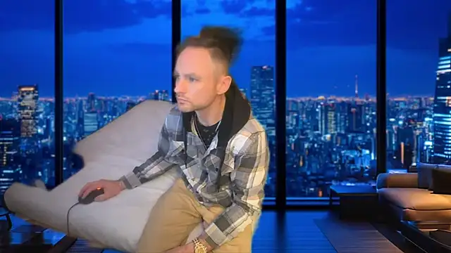 famous1tad online show from December 23, 8:35 am