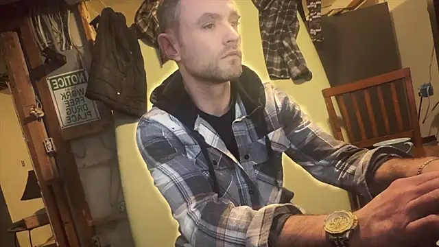 famous1tad online show from January 17, 7:56 am