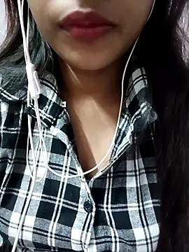 simmi02 online show from November 23, 9:03 pm