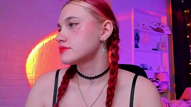 SweetieMarry online show from December 3, 8:08 pm