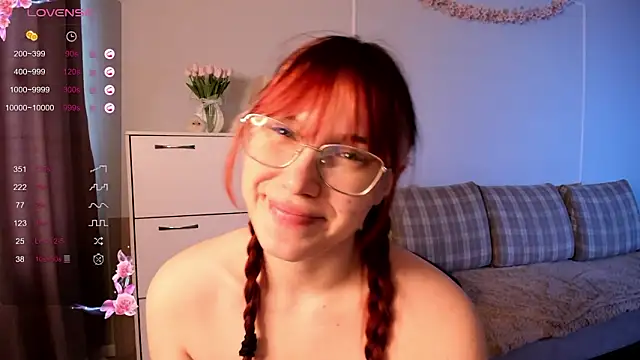 SweetieMarry online show from March 27, 8:26 am