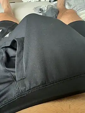 Snapshot of youngGermanCoc chatting on November 23, 10:36 am youngGermanCoc online show from November 23, 10:36 am