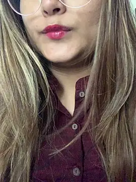 hotladki5 online show from December 20, 7:00 am