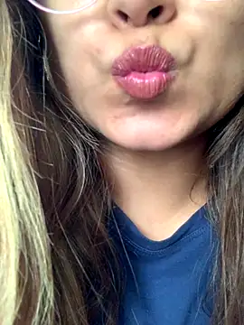 hotladki5 online show from December 17, 7:46 am