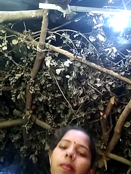 Babita Gori online show from February 19, 6:21 am