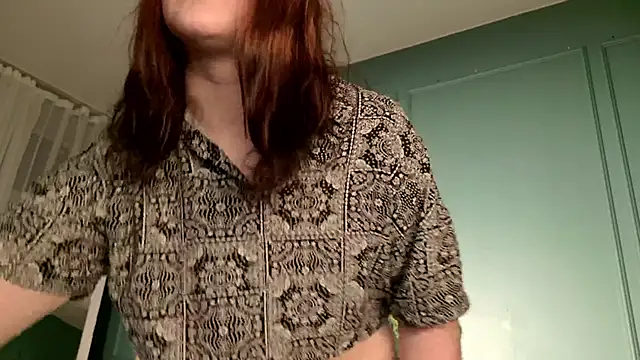 Snapshot of softy_focus chatting on November 27, 2:06 pm softy focus online show from November 27, 2:06 pm