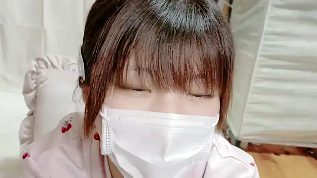  NATSUMI online show from January 15, 1:14 pm