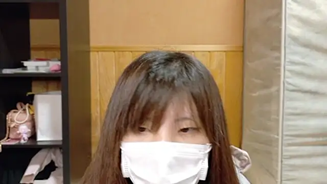  NATSUMI online show from November 28, 2:06 pm