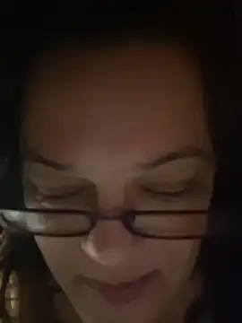 Tasmine online show from December 1, 1:01 pm