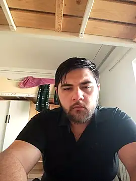 Koma001 online show from November 28, 5:51 am