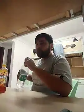 Koma001 online show from November 29, 9:31 am