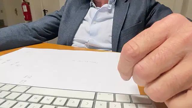 SimonZydar online show from November 27, 4:18 pm