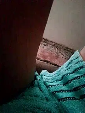 Mirellafoss online show from November 29, 8:20 pm