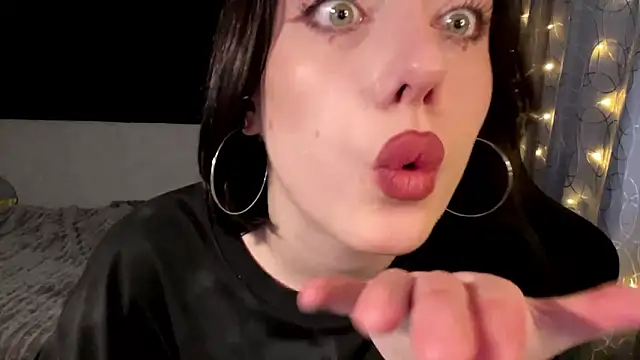 Meowluly online show from February 9, 12:52 am