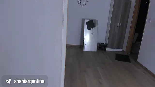 Snapshot of ArgentinaShani chatting on December 3, 2:45 am ArgentinaShani online show from December 3, 2:45 am