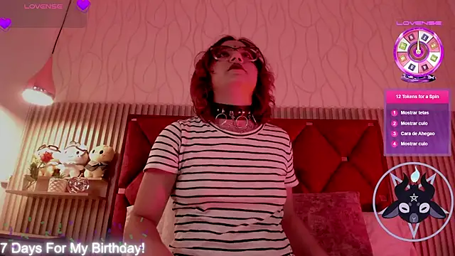 Kiri Velvet online show from May 7, 8:12 pm