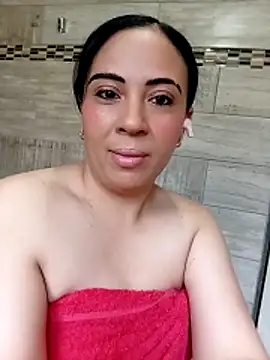 sexymaxine15 online show from November 26, 4:12 am