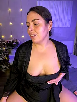 Amalia Lia  online show from December 2, 8:05 am