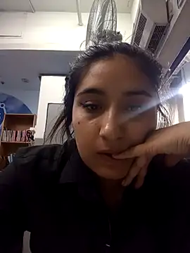 Bizcochitoc4 online show from February 16, 9:56 pm