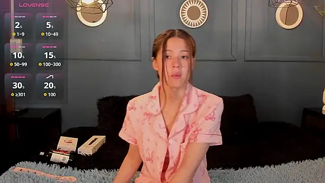 Skyy bloom online show from December 4, 11:53 am