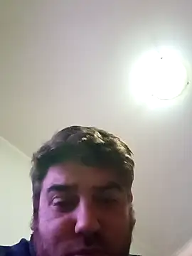 Snapshot of ziopaglia chatting on November 28, 6:08 pm ziopaglia online show from November 28, 6:08 pm