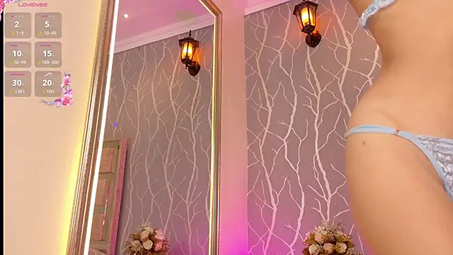 Julia rivers online show from February 3, 1:05 pm