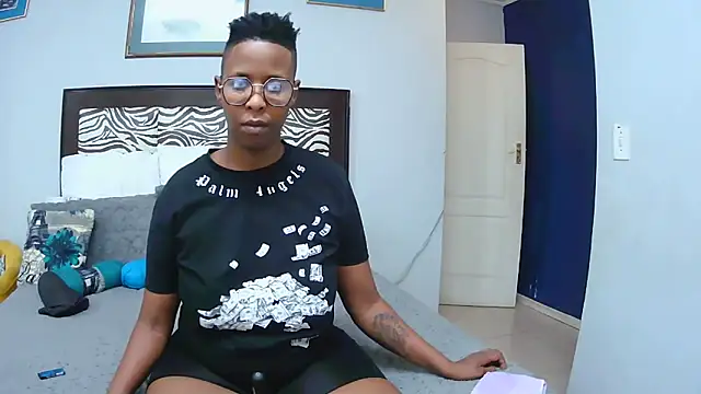 SexyCurves9 online show from February 5, 5:42 pm