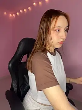 Davne  online show from November 28, 9:04 pm