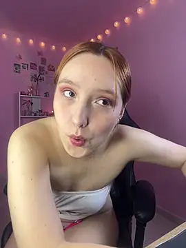 Davne  online show from March 3, 9:00 pm