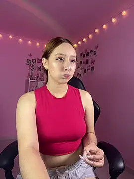 Davne  online show from May 28, 11:32 pm
